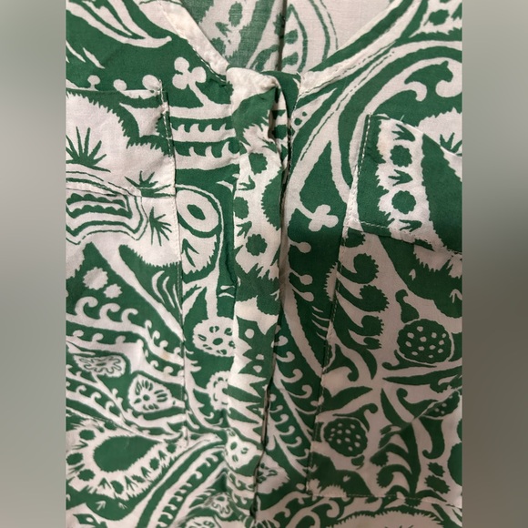 ⛵️Anthropology Maeve Green and White Paisley floral print blouse size Xsmall GUC - Picture 9 of 10